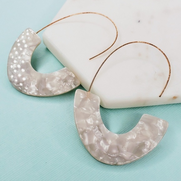 5 for $25 White Acrylic Hoop Resin Earrings - Picture 4 of 6